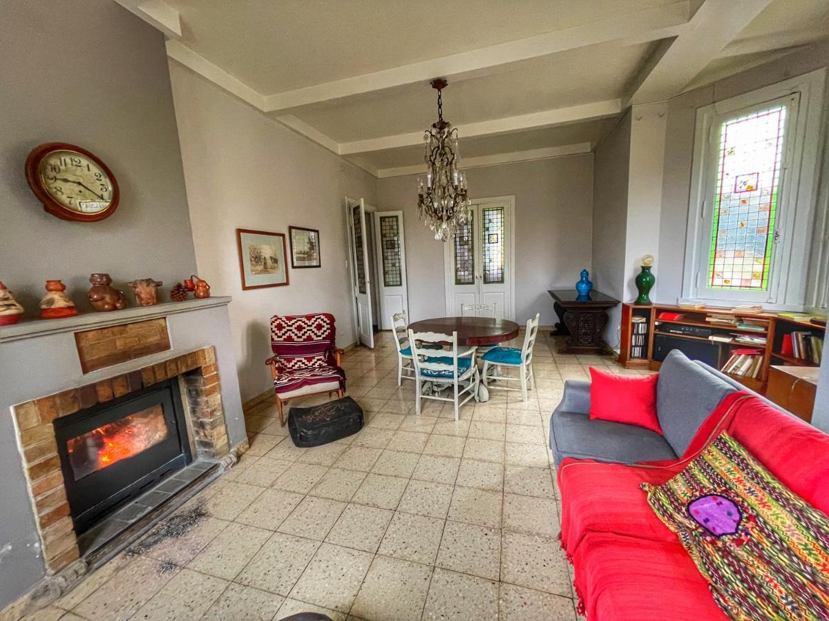 Chacras De Azcona Hosteria Азул Екстериор снимка