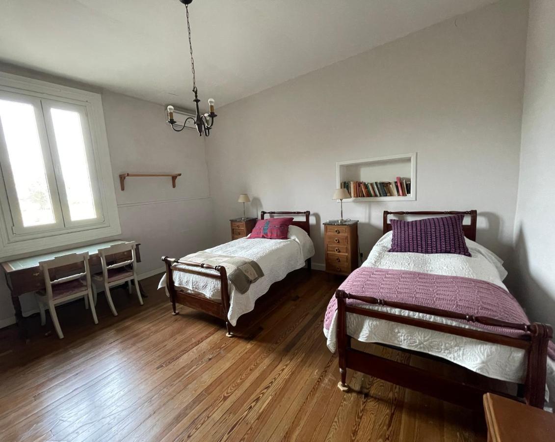 Chacras De Azcona Hosteria Азул Екстериор снимка